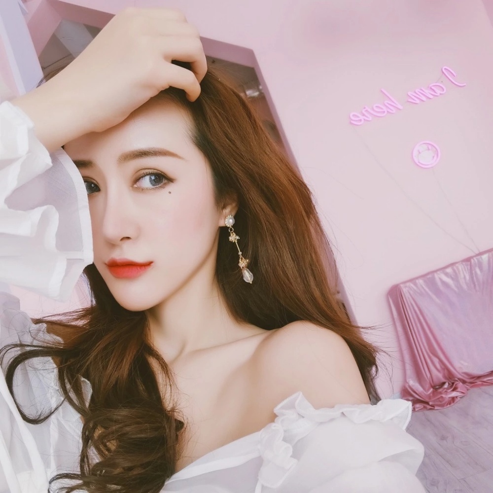 UnMatched Long Pearls Strings with Beads Earring - Picture 8 of 8